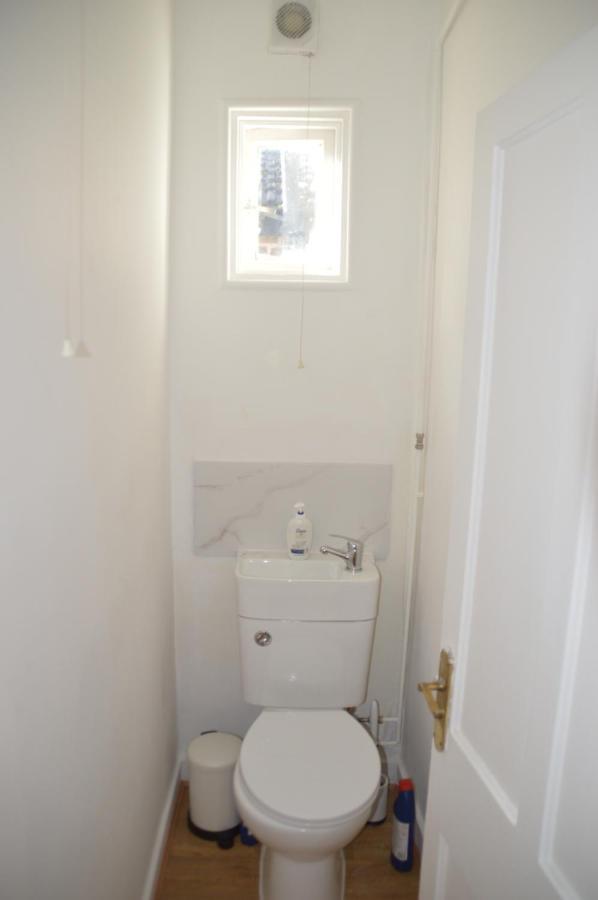 Two Bedroom Apartment In London Eksteriør billede