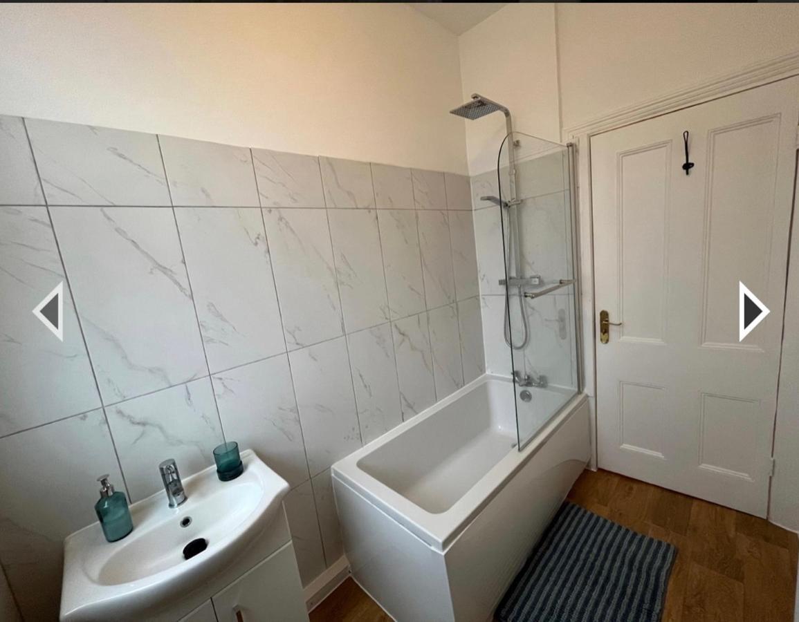 Two Bedroom Apartment In London Eksteriør billede