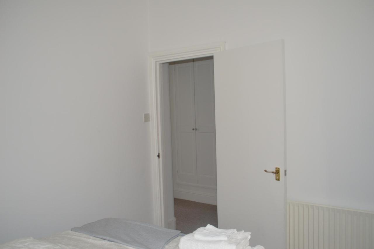 Two Bedroom Apartment In London Eksteriør billede